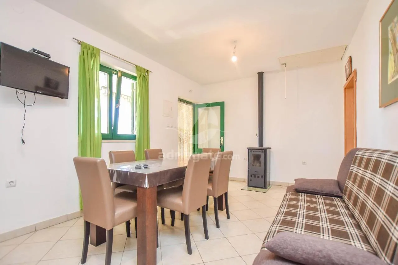 House Oliver Dobropoljana 0*,  Croatia