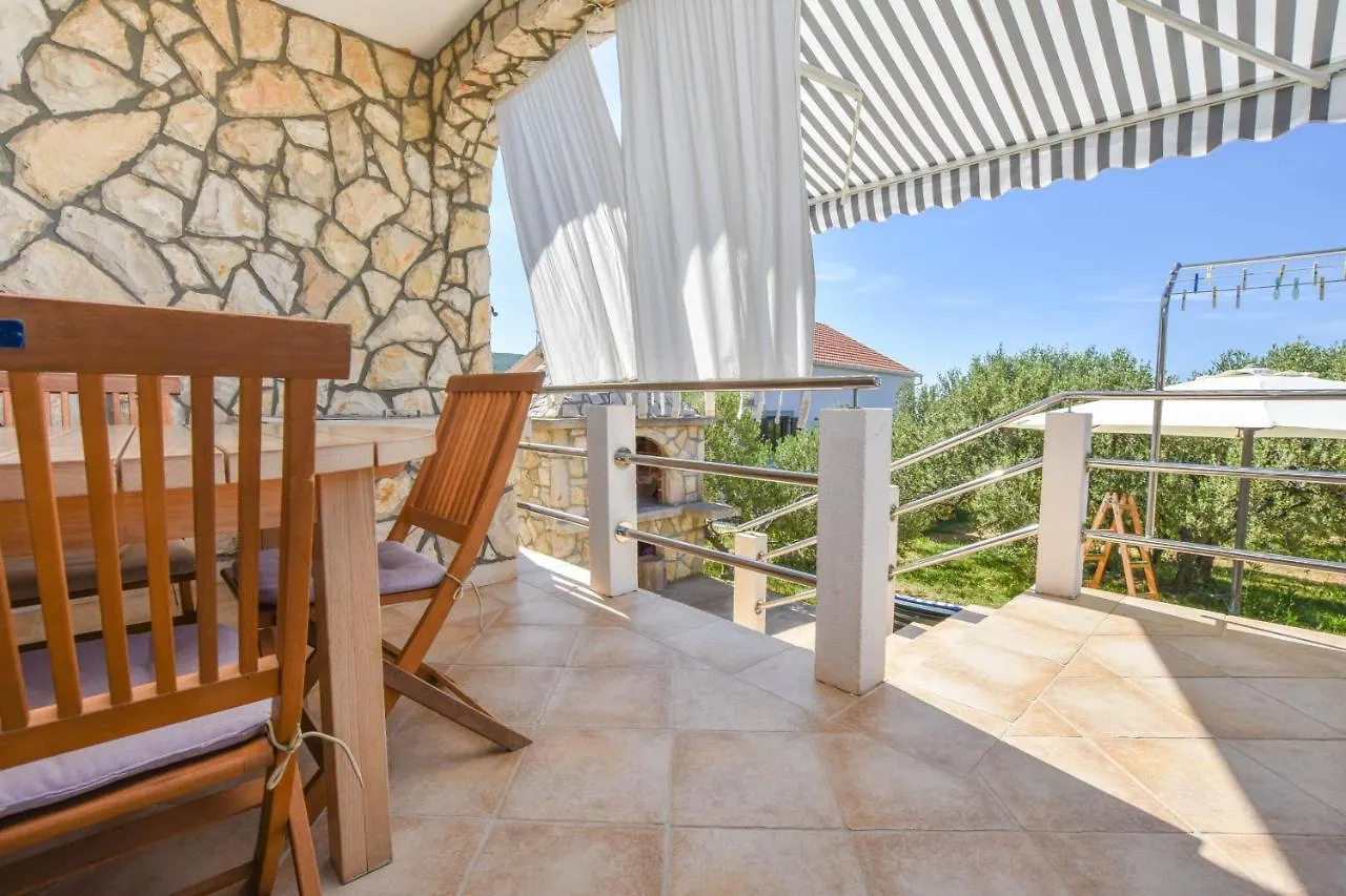 Nyaraló House Oliver Dobropoljana Horvátország